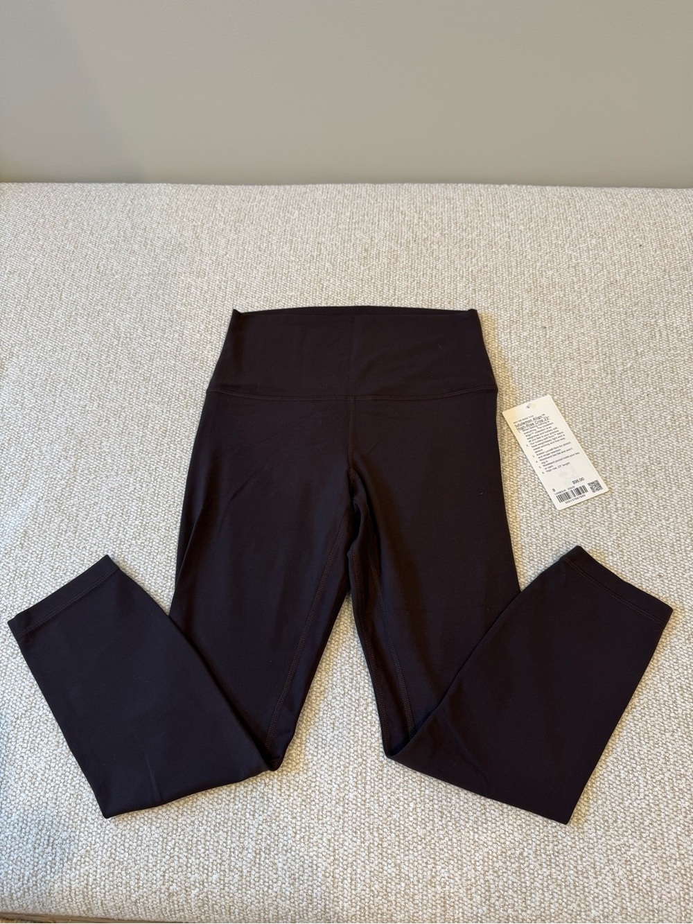 Lululemon Align High-Rise Crop 23”
Size 8
Chocolate Brown
New With Tags